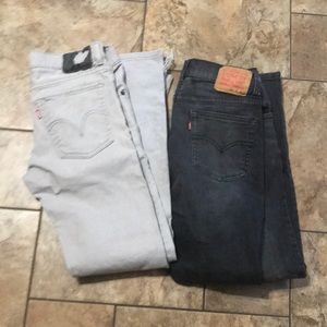 Size 16 Levis. 28x28.